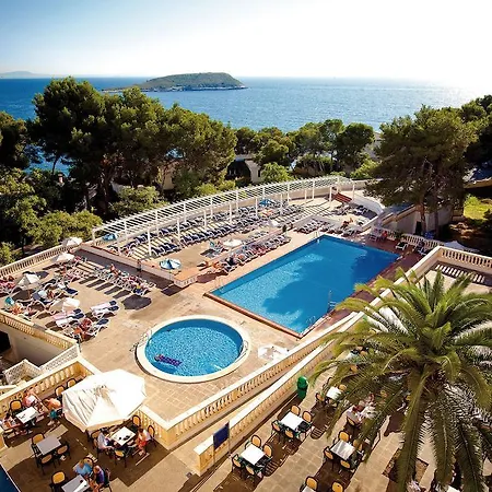 Fergus Pax- Adults Only 3*