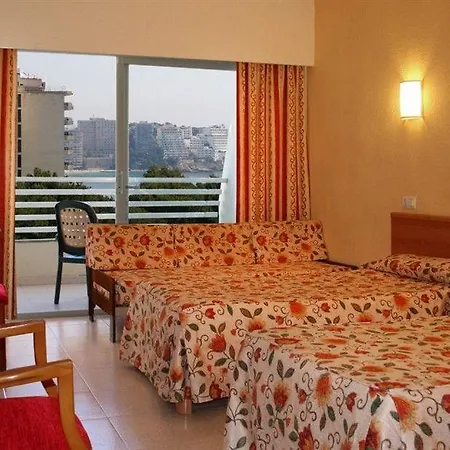 Fergus Pax- Adults Only Hotel Magaluf (Mallorca)