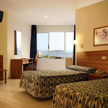 Hotel Fergus Pax- Adults Only